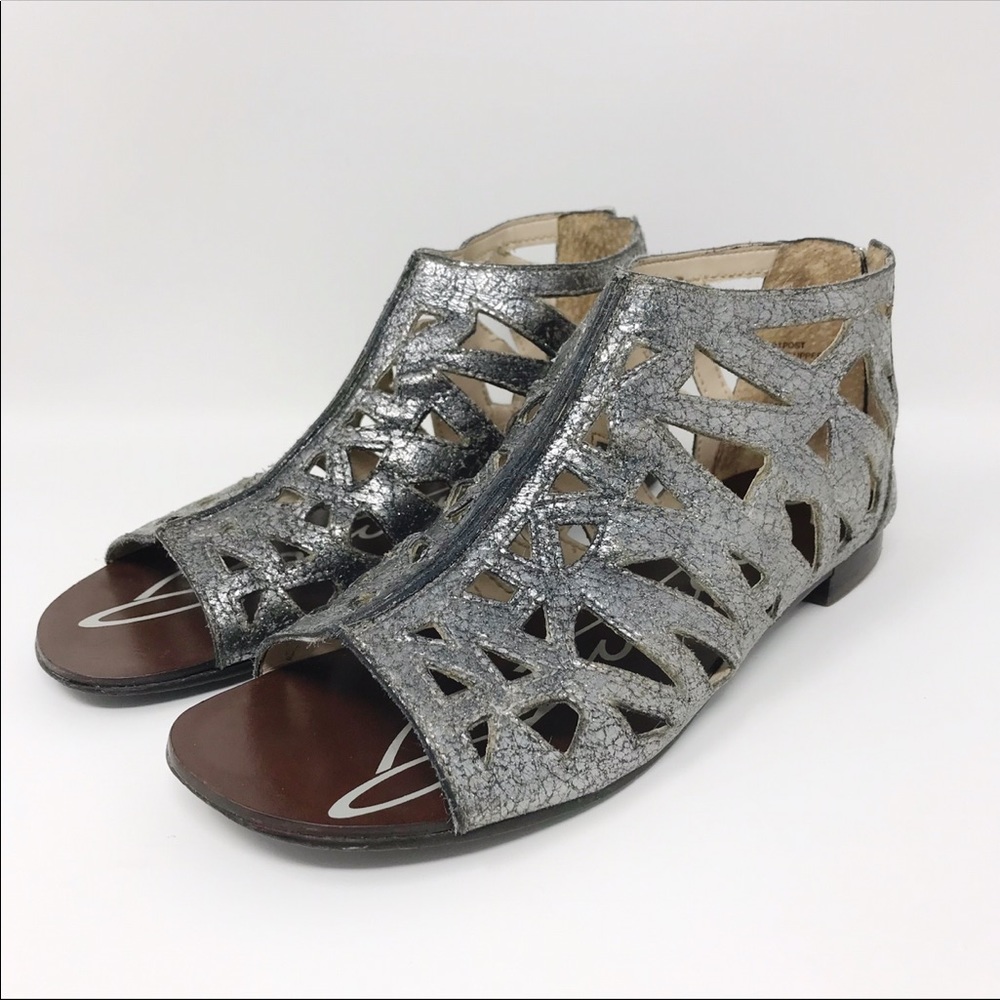 Boutique 9 Gladiator Sandals Size 6.5 Pewter